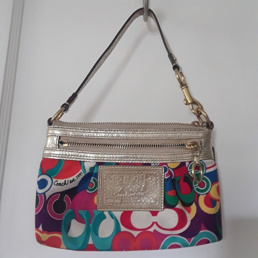 Coach Poppy Wristlet/Bag